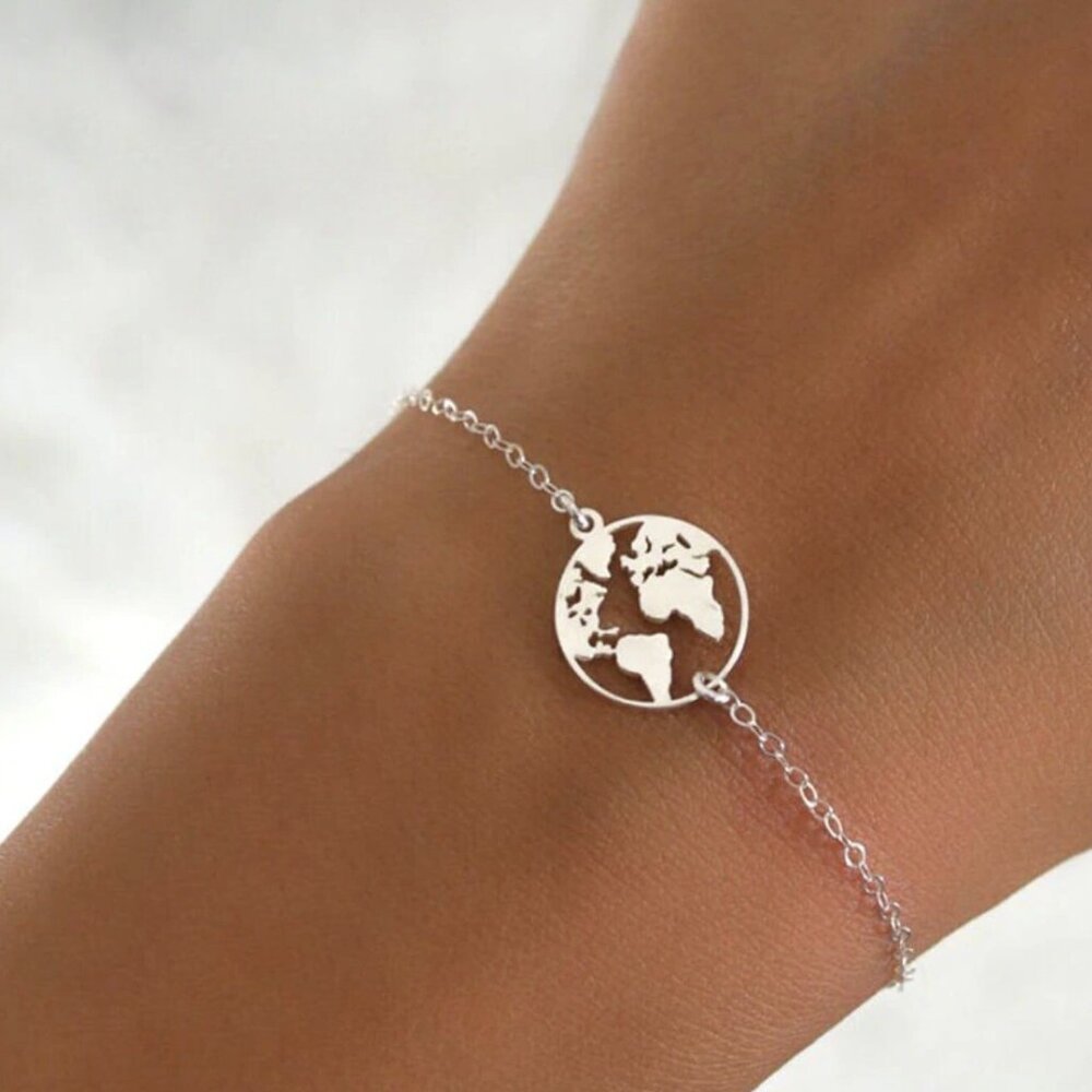 Globe Earth Thin Silver Chain Bracelet
